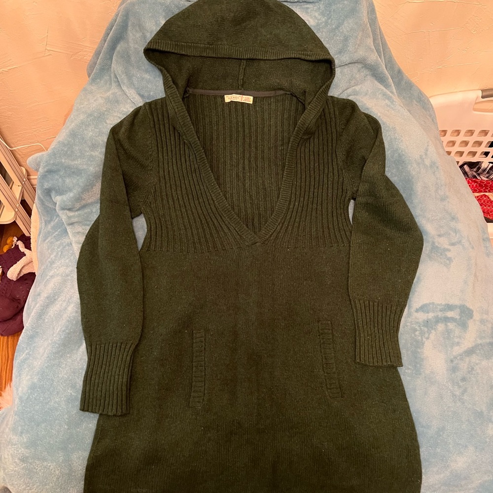 Old Navy Green sweater dress or tunic.